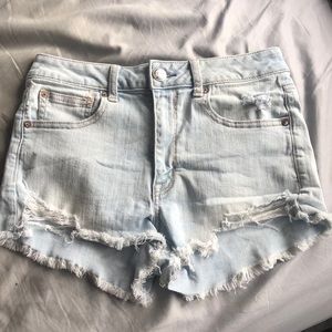 American eagle light wash jean shorts